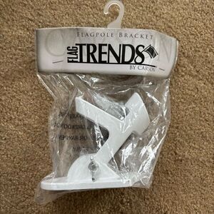 Flag Trends By Carson White Flagpole Metal Bracket *New*